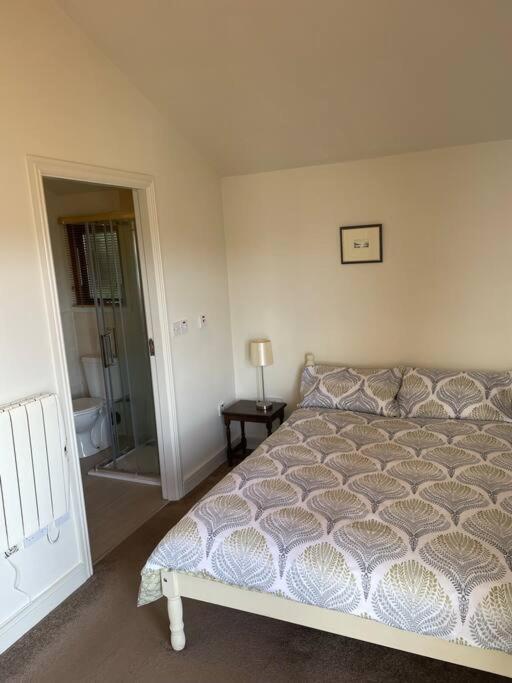 Self Catering Apartment At Beechwalk House. エニスケリー エクステリア 写真